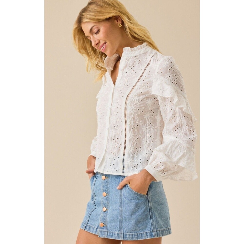 Altar'd State Kinsley Eyelet Women Top White Size S Flare Sleeves Vacation